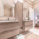 120 M2 Grand Standing Centre Proche Palais Festivals شقة كان
